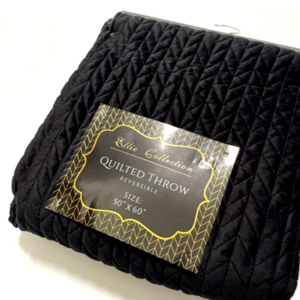 NWT ELLIE COLLECTION Reversible Soft Plush Quilted Throw 50x60 Black Polyester